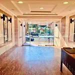 Modern 3Br Apartment, Prime Dokki Location