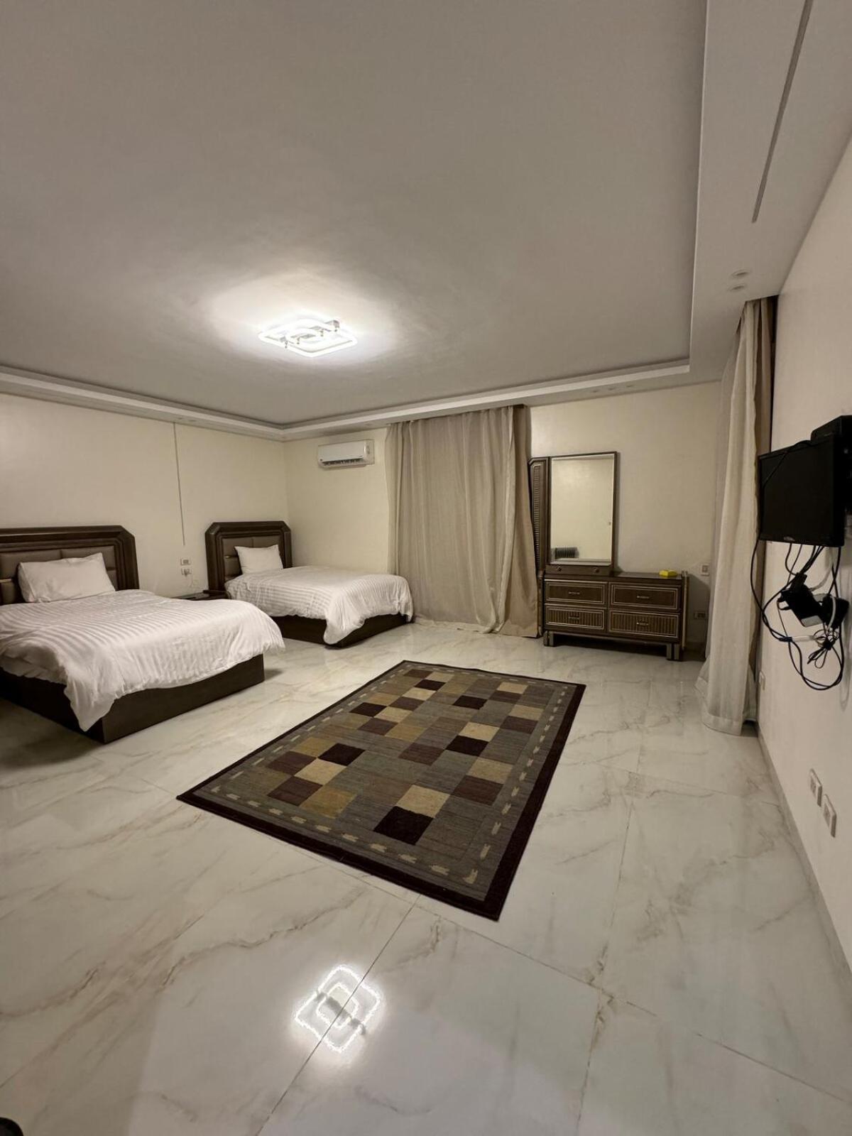 Modern 3br Apartment, Prime Dokki Location Apartment