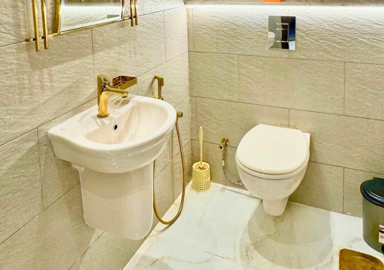 Apartment Modern 3br Apartment, Prime Dokki Location Cairo