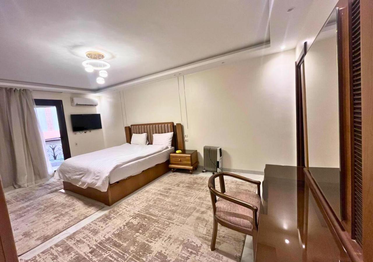 Modern 3br Apartment, Prime Dokki Location Apartment