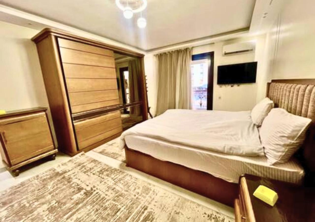 Modern 3br Apartment, Prime Dokki Location